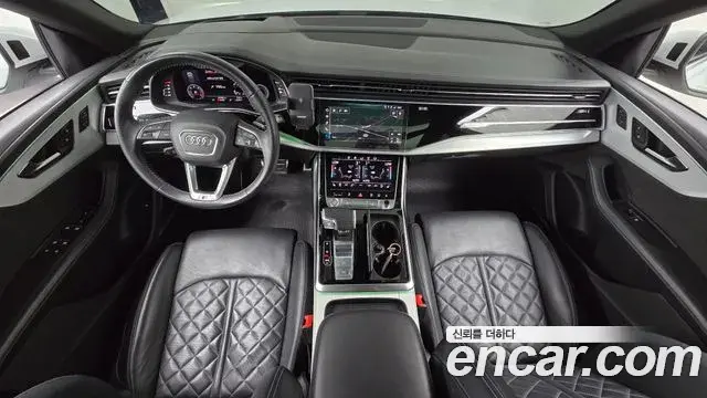 Audi Q7 2020 — Фото 7/20