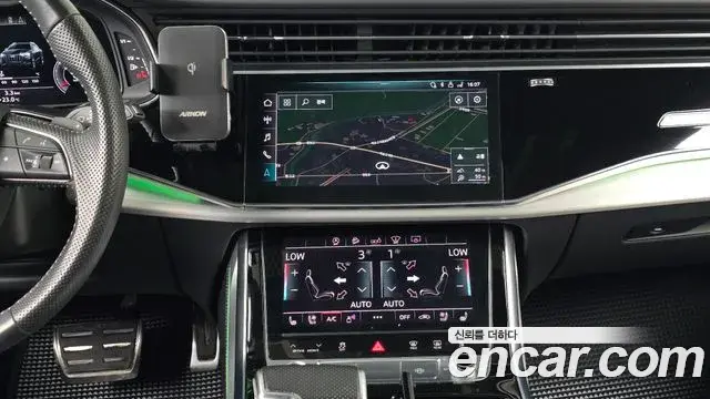 Audi Q7 2020 — Фото 12/20