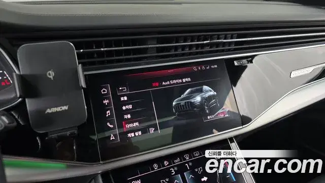 Audi Q7 2020 — Фото 15/20