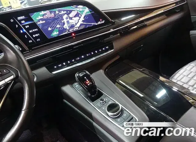 Cadillac Escalade 2023 — Фото 14/20