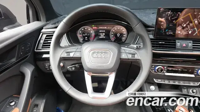 Audi Q5 2024 — Фото 12/20