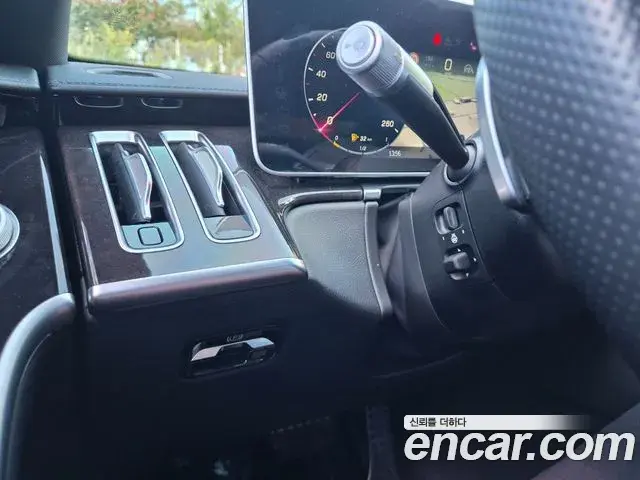Mercedes-Benz S-Class 2023 — Фото 14/20