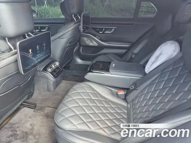 Mercedes-Benz S-Class 2023 — Фото 16/20
