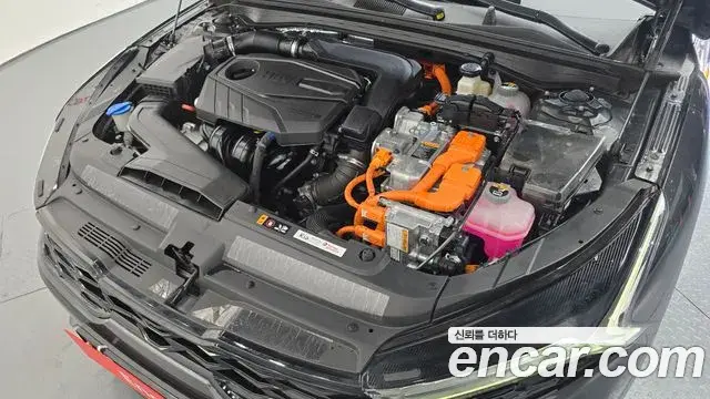 Kia K5 2023 — Photo 17/31