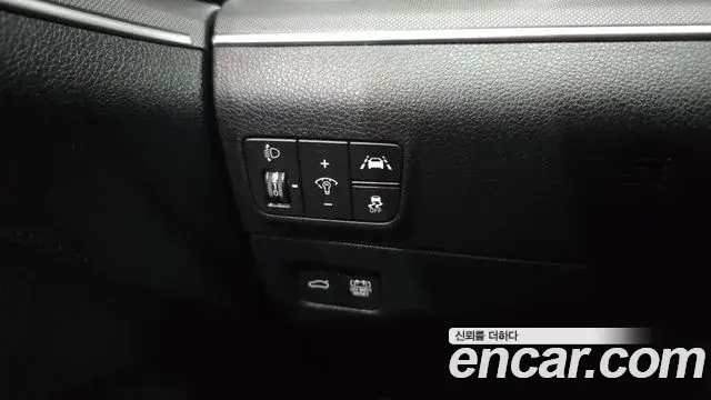 Kia K5 2023 — Photo 26/31