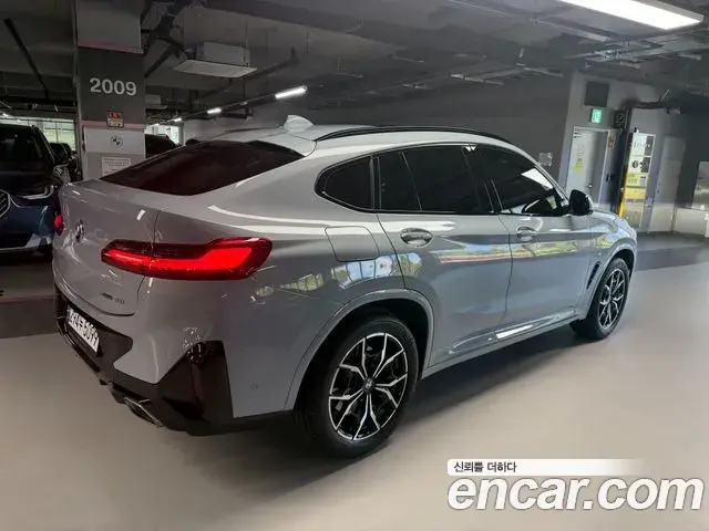 BMW X4 2024 — Фото 3/8