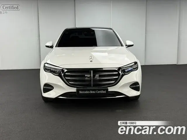 Mercedes-Benz E-Class 2026 — Photo 2/20