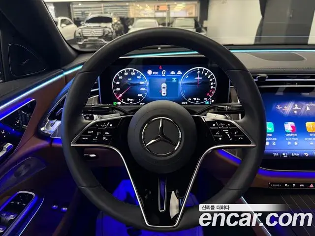 Mercedes-Benz E-Class 2026 — Photo 14/20
