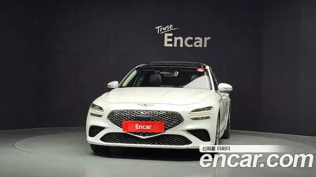 Genesis G70 2021 — Photo 14/34