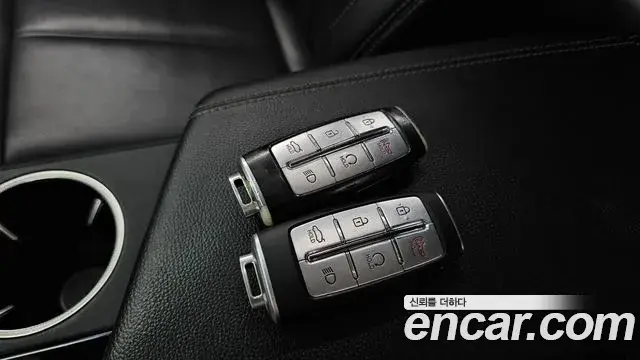 Genesis G70 2021 — Photo 25/34