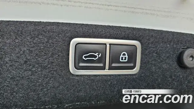 Genesis G70 2021 — Photo 31/34