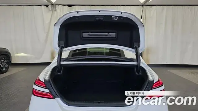 Genesis G70 2021 — Photo 5/34