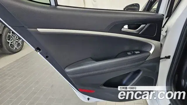 Genesis G70 2021 — Photo 28/34