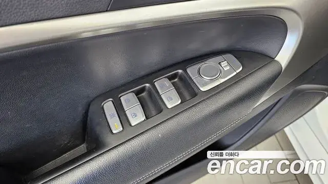Genesis G70 2021 — Photo 7/34