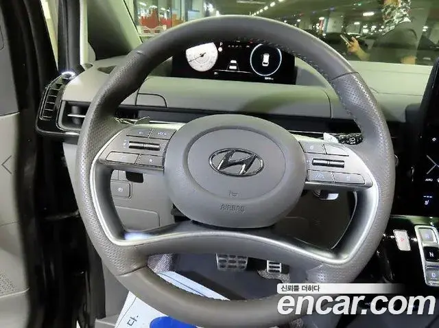 Hyundai Staria 2022 — Фото 7/20