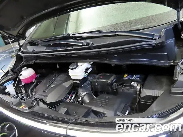 Hyundai Staria 2022 — Фото 19/20