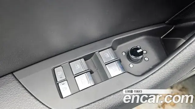 Audi A6 2023 — Фото 11/20