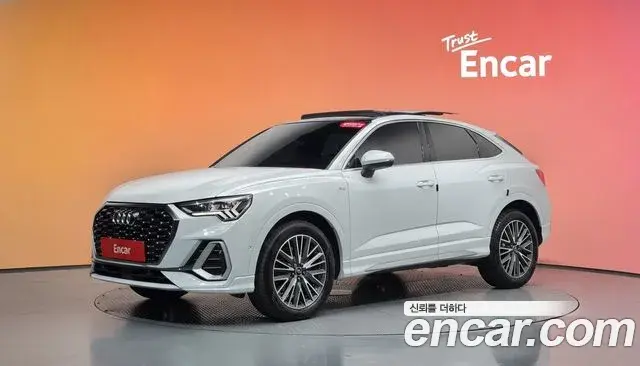 Audi Q3 2024 — Фото 1/20