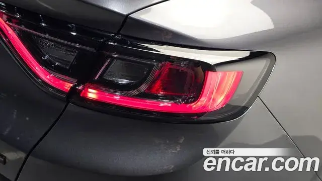 Renault Samsung Arkana 2024 — Şəkil 28/32