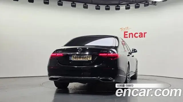 Mercedes-Benz S-Class 2022 — Photo 6/20