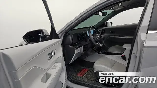 Hyundai Kona 2024 — Фото 10/20