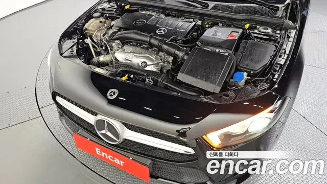 Mercedes-Benz A-Class 2021 — Фото 6/20