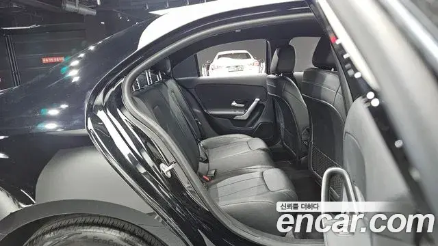Mercedes-Benz A-Class 2021 — Фото 11/20