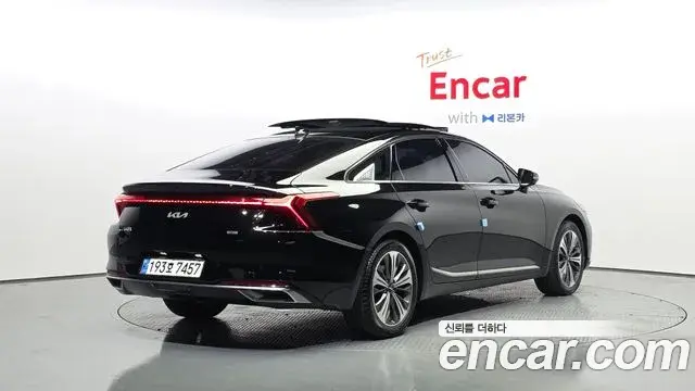 Kia K8 2022 — Photo 23/33