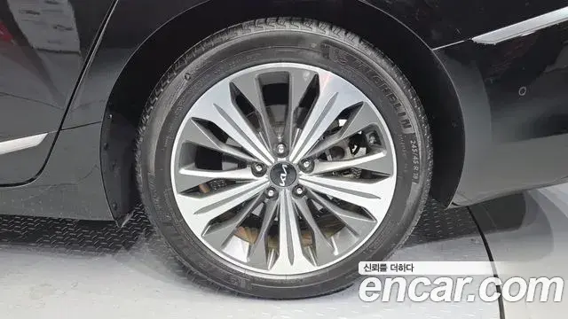 Kia K8 2022 — Photo 29/33