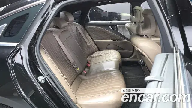 Kia K8 2022 — Photo 13/33