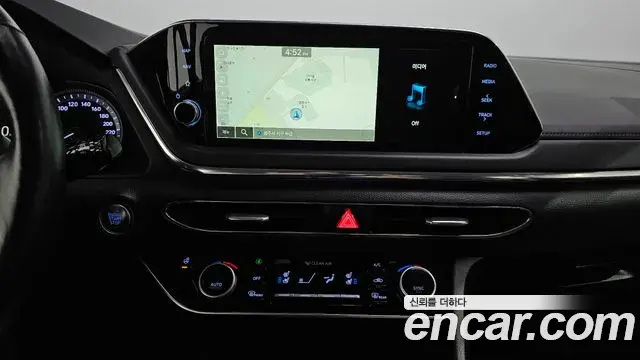 Hyundai Sonata 2022 — Фото 12/20