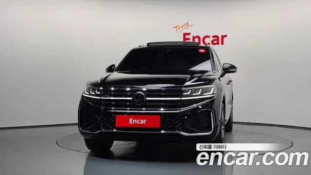 Volkswagen Touareg 2026 — Şəkil 30/35