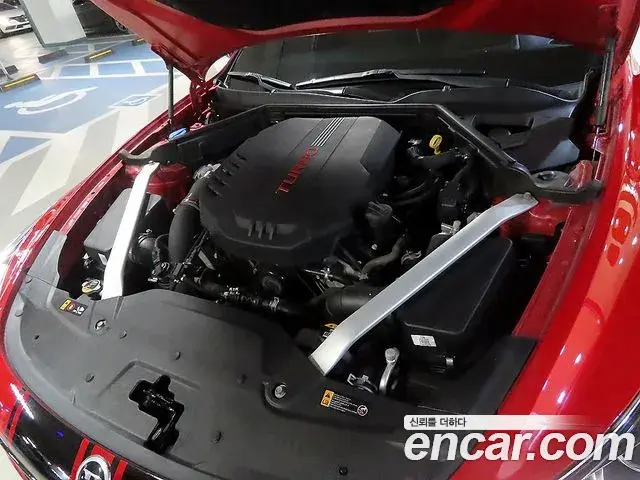 Kia Stinger 2018 — ფოტო 11/20