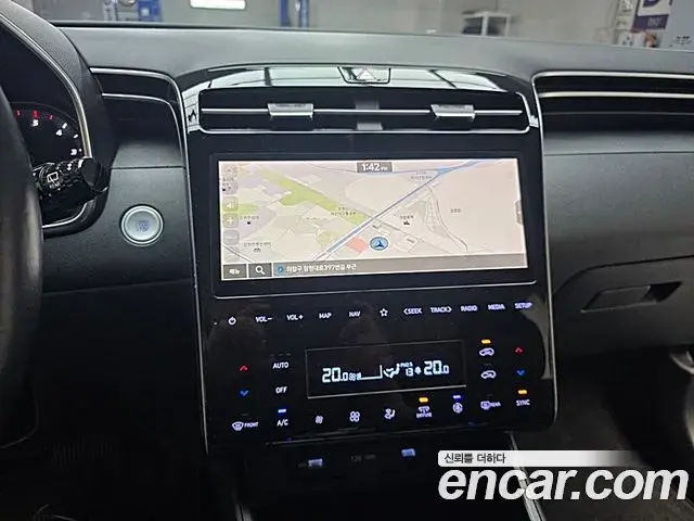 Hyundai The New Tucson 2021 — Фото 7/18