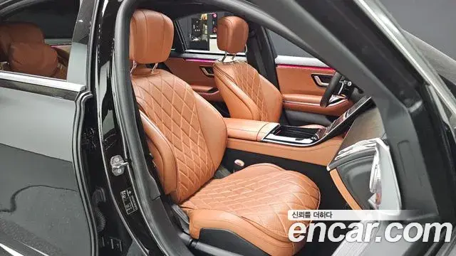 Mercedes-Benz S-Class 2021 — Фото 10/20