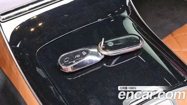 Mercedes-Benz S-Class 2021 — Фото 16/20