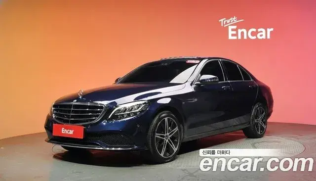 Mercedes-Benz C-Class 2019 — Фото 1/20