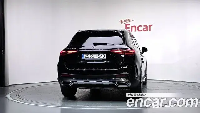 Mercedes-Benz GLC-Class 2025 — Фото 4/20