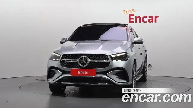 Mercedes-Benz GLE-Class 2023 — Фото 3/20