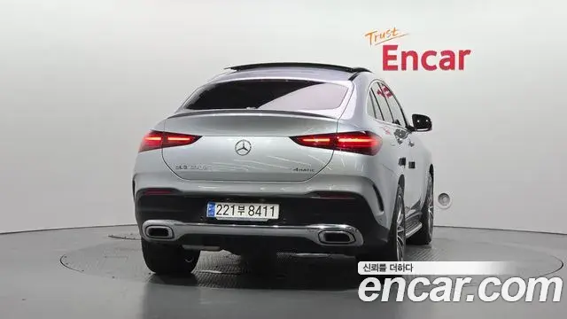 Mercedes-Benz GLE-Class 2023 — Фото 4/20