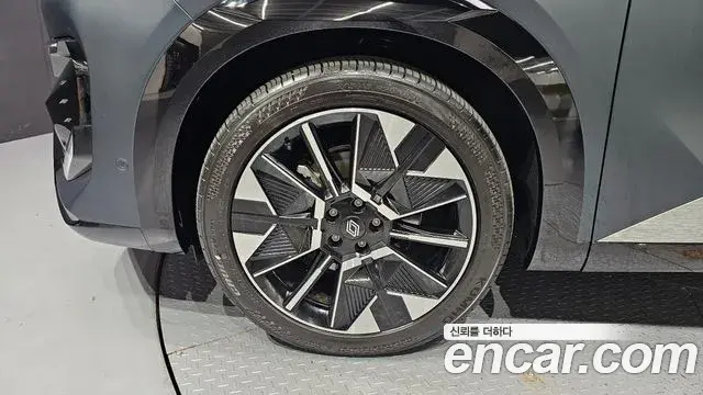 Renault Samsung Filante 2026 — ფოტო 29/34