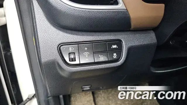 Kia Seltos 2019 — ფოტო 20/35