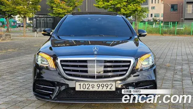 Mercedes-Benz S-Class 2019 — Фото 1/20