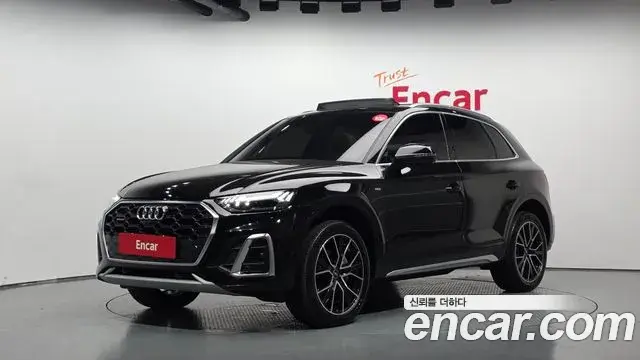 Audi Q5 2024 — Фото 1/20
