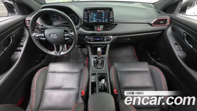 Hyundai i30 2019 — Фото 7/20