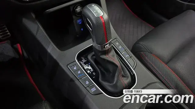 Hyundai i30 2019 — Фото 9/20