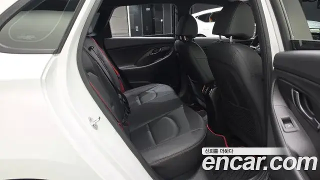 Hyundai i30 2019 — Фото 12/20