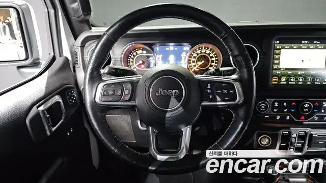 Jeep Wrangler 2019 — Фото 13/20