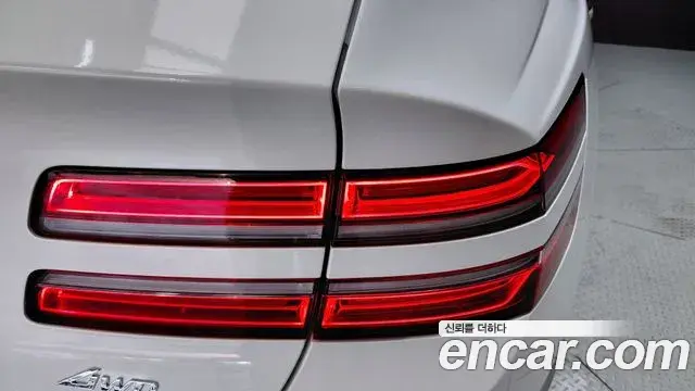 Genesis GV80 2021 — ფოტო 4/32