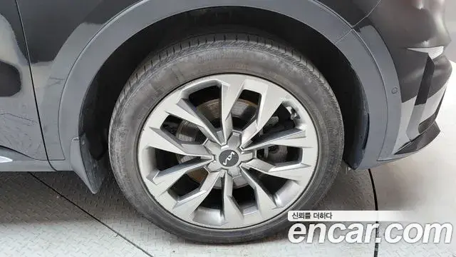 Kia Sorento 2022 — Şəkil 26/33